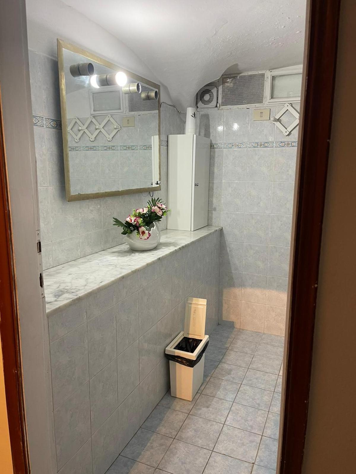 Monolocale Carino Apartment ฟลอเรนซ์ ภายนอก รูปภาพ